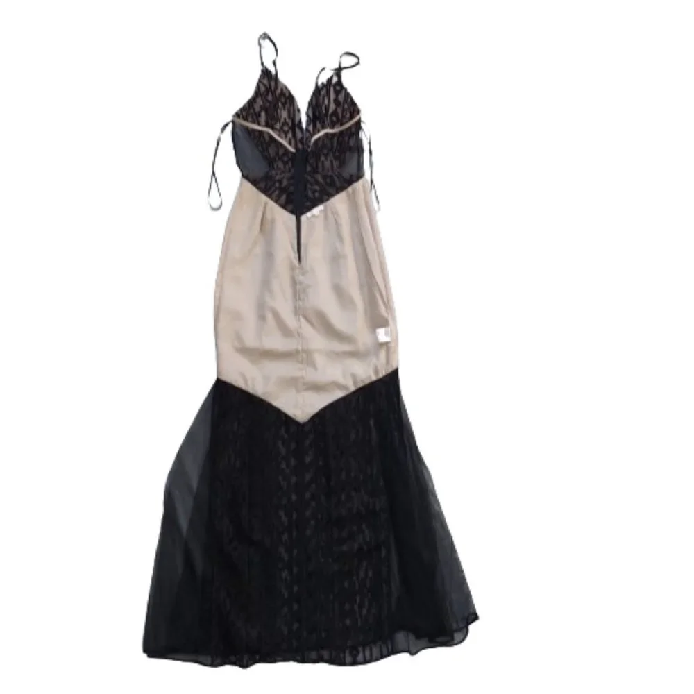 Luxxel Floor length Body Con Low cut, Sheer Evening Gown, Black, Small - Picture 12 of 16